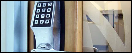 Newington CT Locksmith Store Newington, CT 860-361-6087 Newington CT Locksmith Store Newington, CT 860-361-6087 - com-02