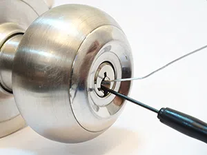 Newington CT Locksmith Store Newington, CT 860-361-6087 - key-making